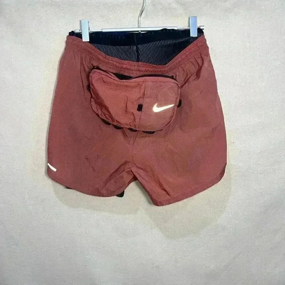 Nike | Run Division 3-In-1 Running Shorts - Claystone / Sz S [CU5556‌-‌652] - Picture 9 of 15